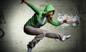 istock-girl-dancing