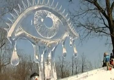 Jelgava notiek ikgadējais ledus skulptūru festivāls