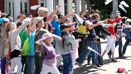 Lidmašīnu flashmob