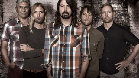 Foo Fighters prezentē jaunu dziesmu un mūzikas video